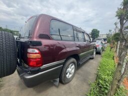 
										1998 Toyota Landcruiser full									