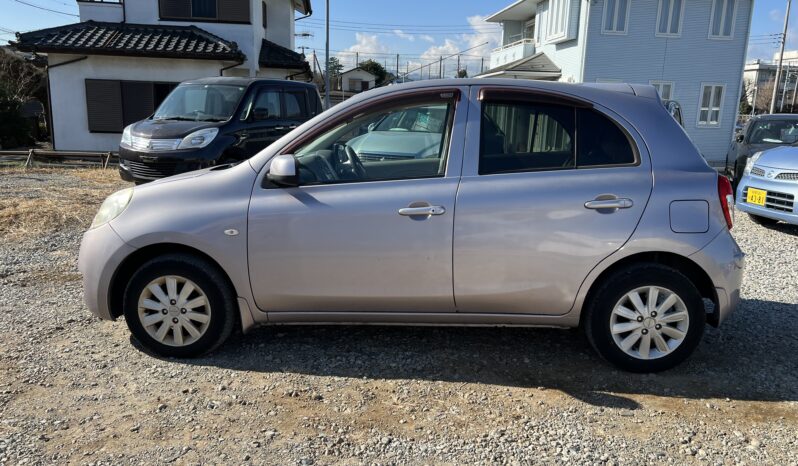 
								Nissan March 2010 full									