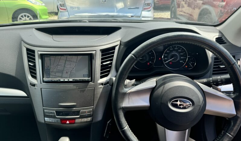 
								2009 Subaru Legacy full									