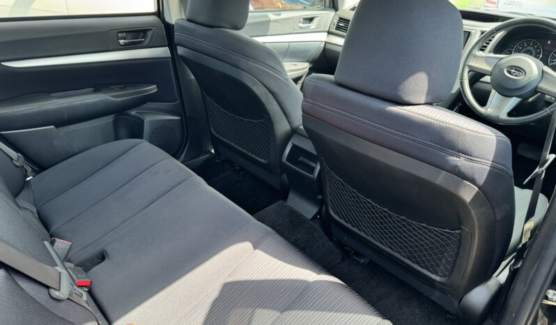 
								2009 Subaru Legacy full									
