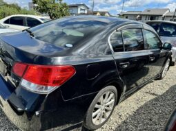 
										2009 Subaru Legacy full									