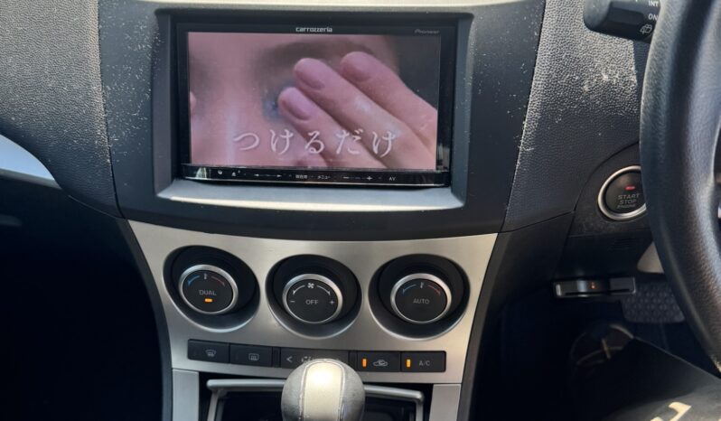 
								2011 Mazda Axela Sport full									