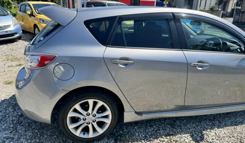 
								2011 Mazda Axela Sport full									