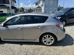 
										2011 Mazda Axela Sport full									