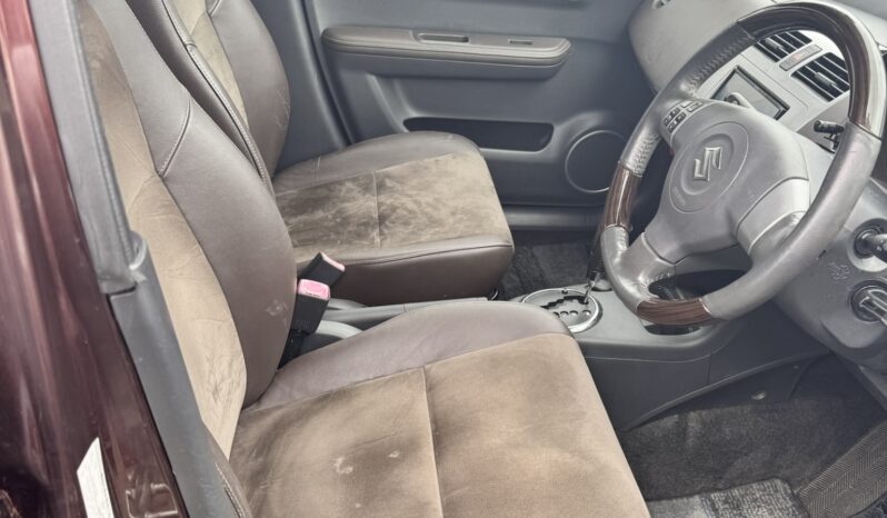 
								2008 Suzuki Swift full									