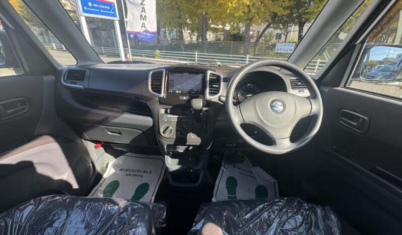 
								2011 Suzuki Solio full									