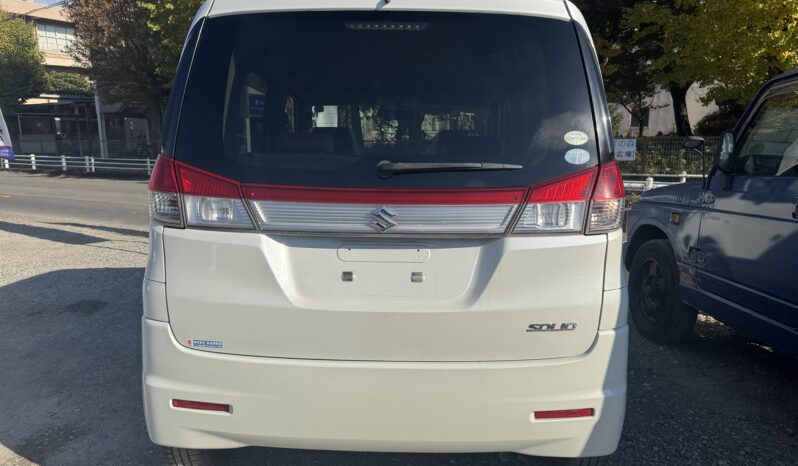 
								2011 Suzuki Solio full									