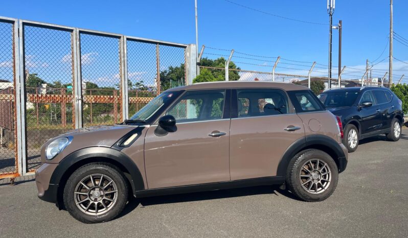 
								2011 BMW Mini Crossover full									