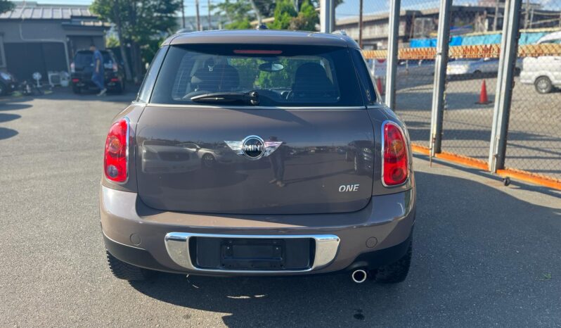 
								2011 BMW Mini Crossover full									