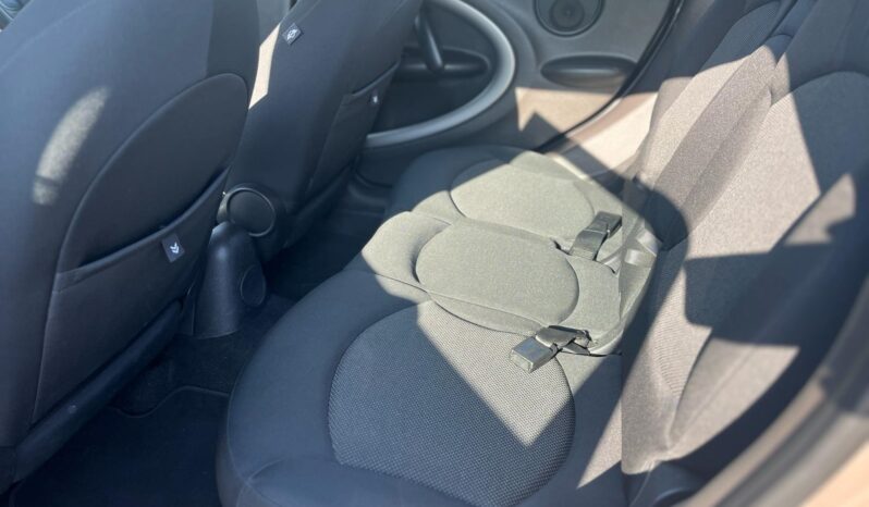 
								2011 BMW Mini Crossover full									