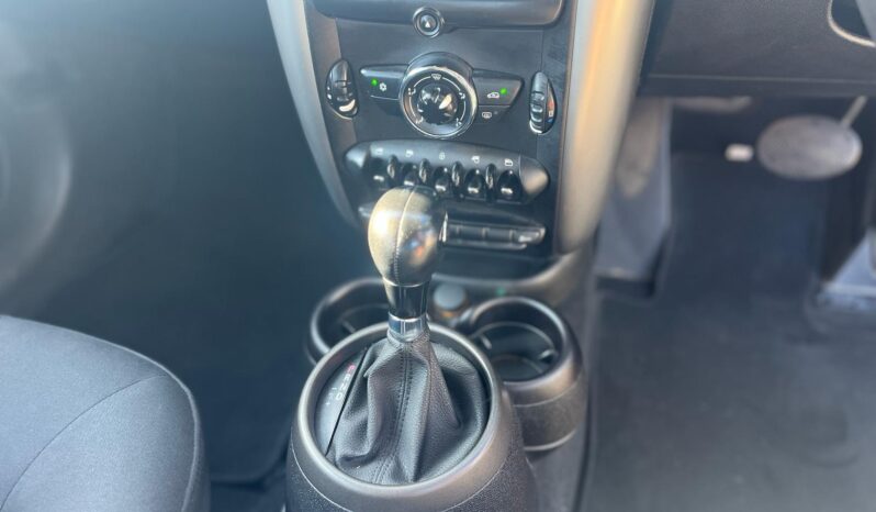 
								2011 BMW Mini Crossover full									