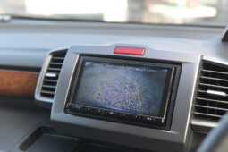 
										2009 Honda Freed Gray full									