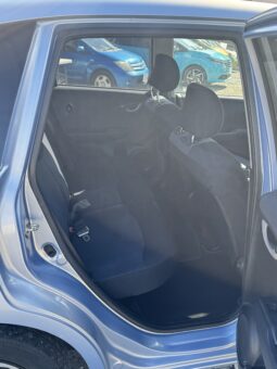 
										2008 Honda Fit full									
