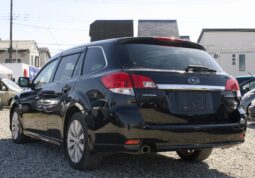 
										2011 Subaru Legacy AWD full									