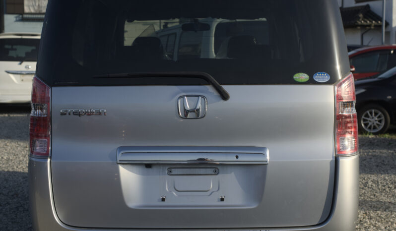 
								2010 Honda StepWgn full									