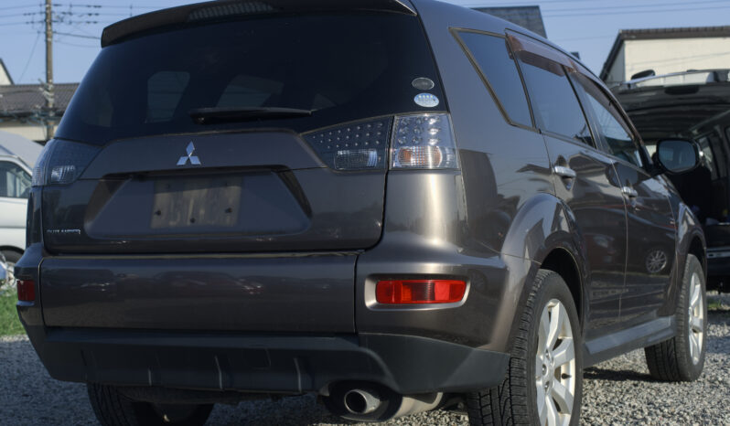 
								2010 Mitsubishi Outlander full									
