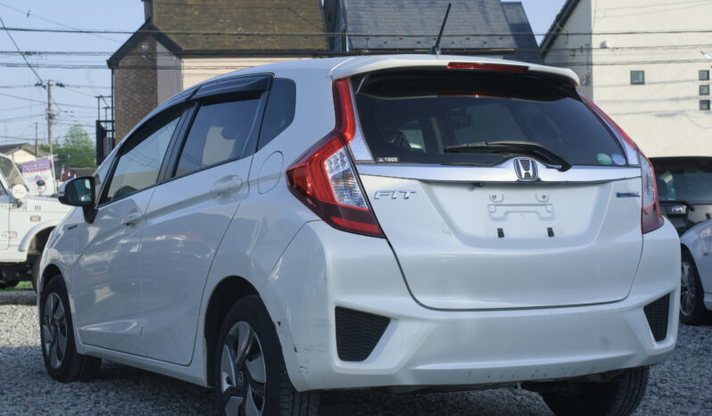 
								2014 Honda Fit Hybrid full									