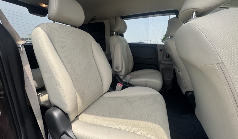 
								2009 Honda Freed full									