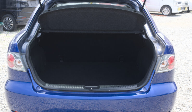 
								2002 Mazda Atenza full									