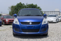 
										2011 Suzuki Swift full									