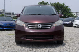
										2009 Honda Freed full									
