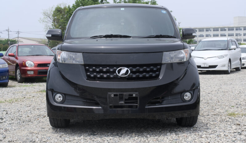 
								2011 Toyota BB full									