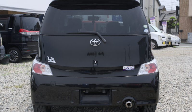 
								2011 Toyota BB full									