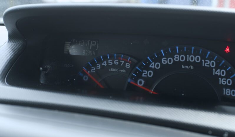 
								2011 Toyota BB full									