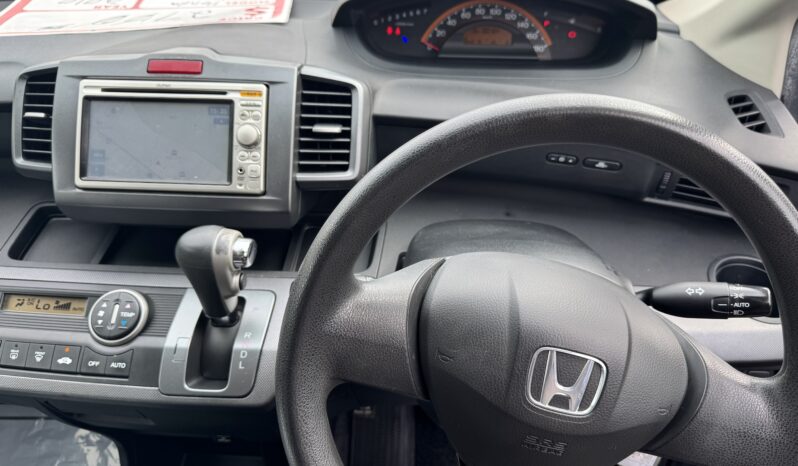 
								2010 Honda Freed full									
