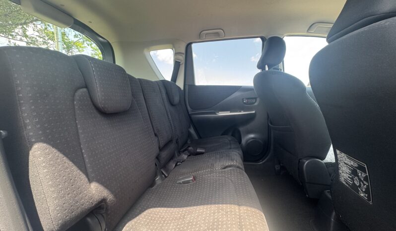 
								2008 Toyota Ractis full									