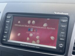 
										2010 Mitsubishi Outlander full									