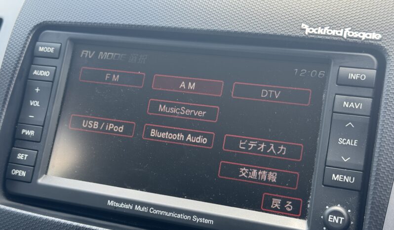 
								2010 Mitsubishi Outlander full									