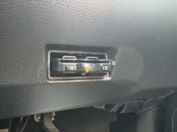 
										2011 Suzuki Swift full									