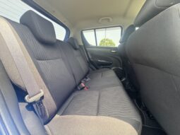 
										2011 Suzuki Swift full									