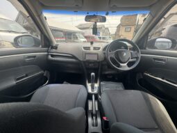 
										2011 Suzuki Swift full									