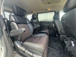 
										2011 Nissan ElGrand full									