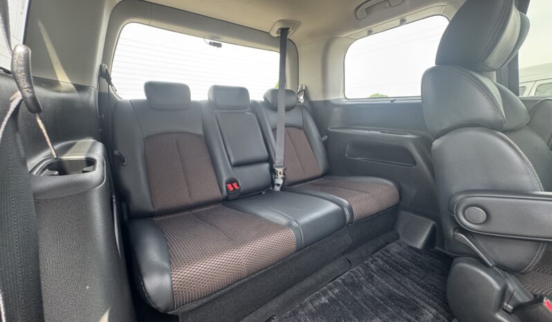 
								2011 Nissan ElGrand full									
