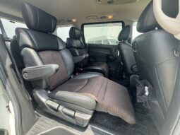 
										2011 Nissan ElGrand full									
