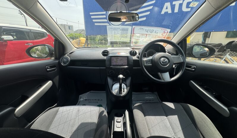 
								2012 Mazda Demio full									