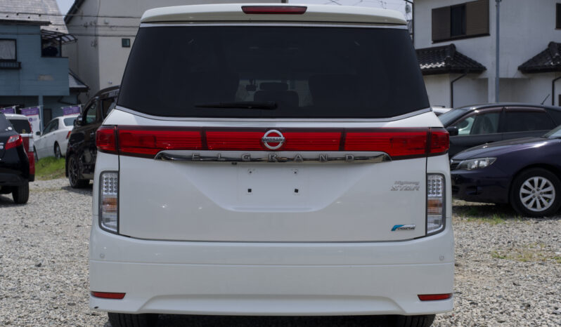 
								2011 Nissan ElGrand full									