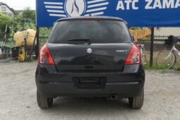 
										2009 Suzuki Swift full									