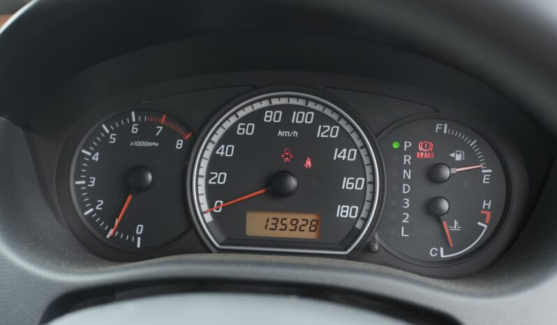 
								2009 Suzuki Swift full									