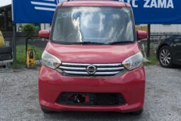 
										2014 Nissan Roox full									