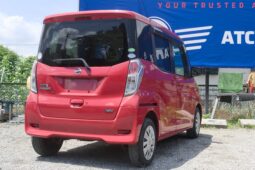 
										2014 Nissan Roox full									