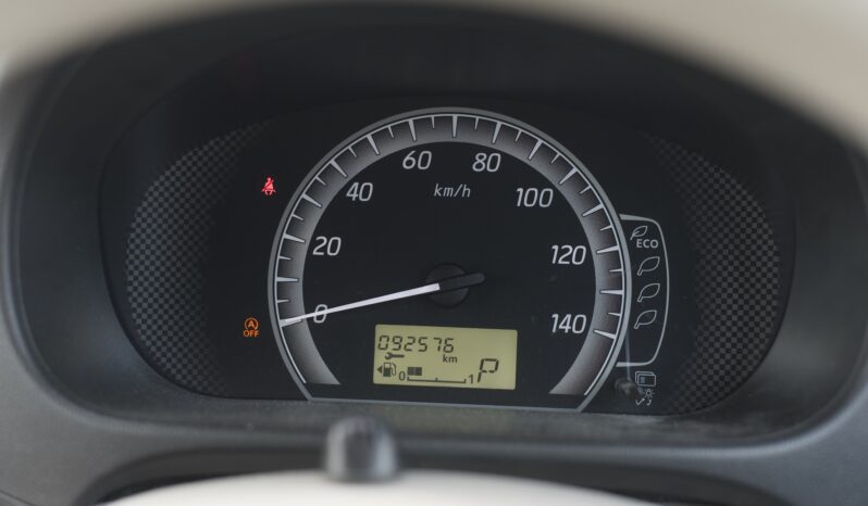 
								2014 Nissan Roox full									
