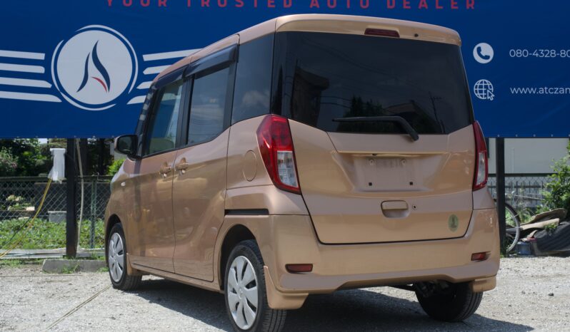 
								2014 Mitsubishi EK Space full									