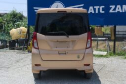 
										2014 Mitsubishi EK Space full									