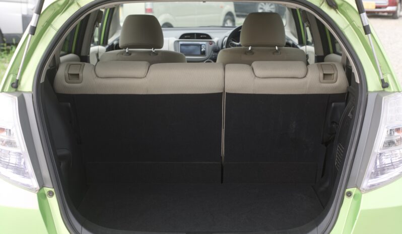 
								2010 Honda Fit Hybrid full									