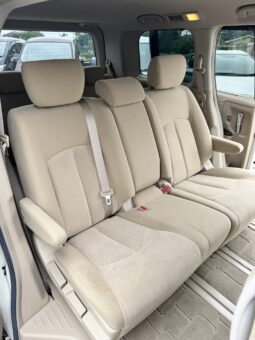 
										2010 Nissan Elgrand full									