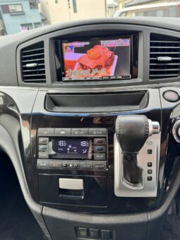 
										2011 Nissan Elgrand full									